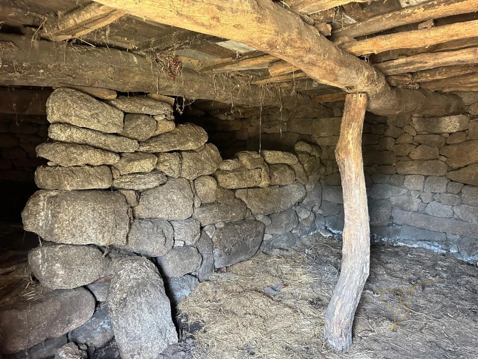 Moradia T0 para Venda em Castro Laboreiro e Lamas de Mouro Foto 16