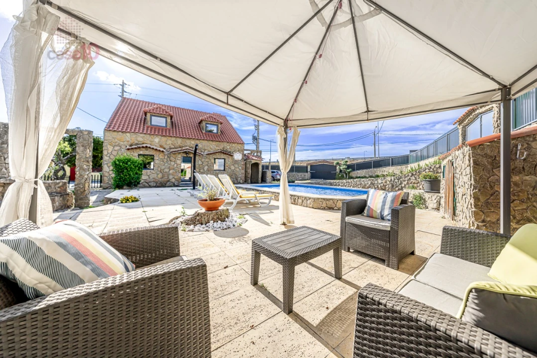 Moradia T5 para Venda em Algueirão-Mem Martins Foto 26