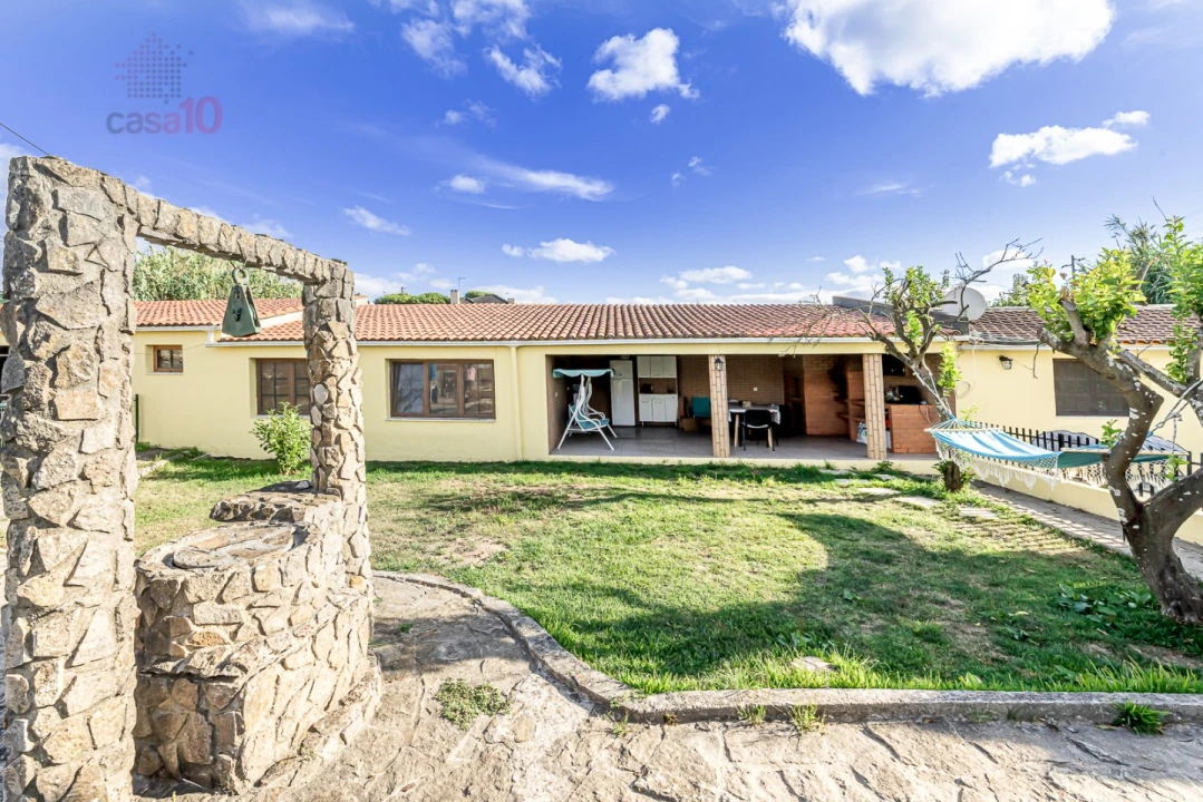 Moradia T5 para Venda em Algueirão-Mem Martins Foto 29