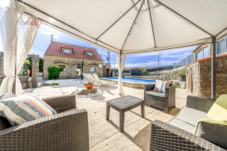 Moradia T5 para Venda em Algueirão-Mem Martins Foto 26