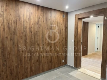 Apartamento T3 para Venda em Carcavelos e Parede