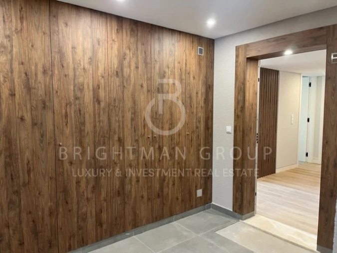 Apartamento T3 para Venda em Carcavelos e Parede Foto 23