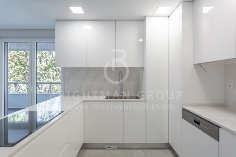 Apartamento T3 para Venda em Carcavelos e Parede Foto 11