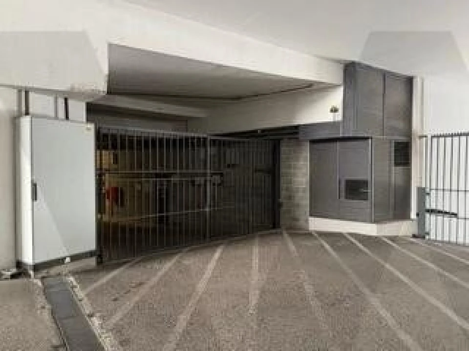 Garagem para Venda em Marvila, Ribeira Santarém, São Salvador, São Nicolau Foto 4