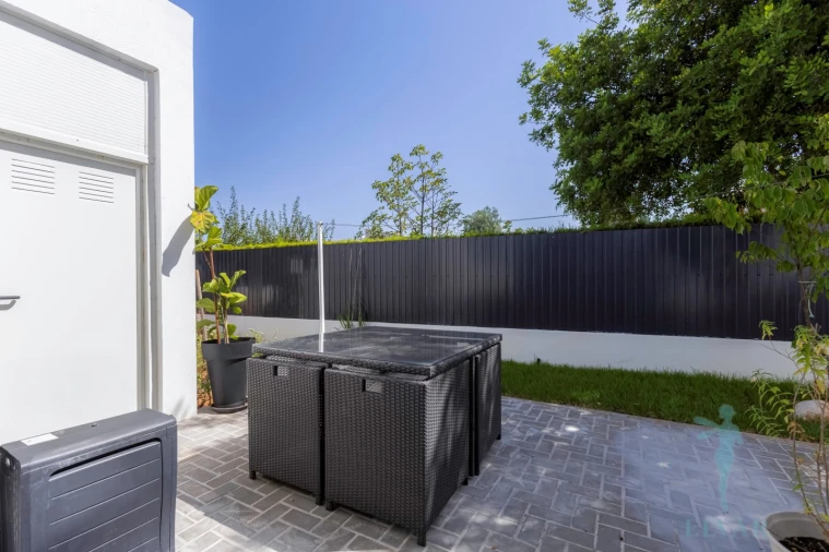 Moradia T3 para Venda em Mexilhoeira Grande Foto 27