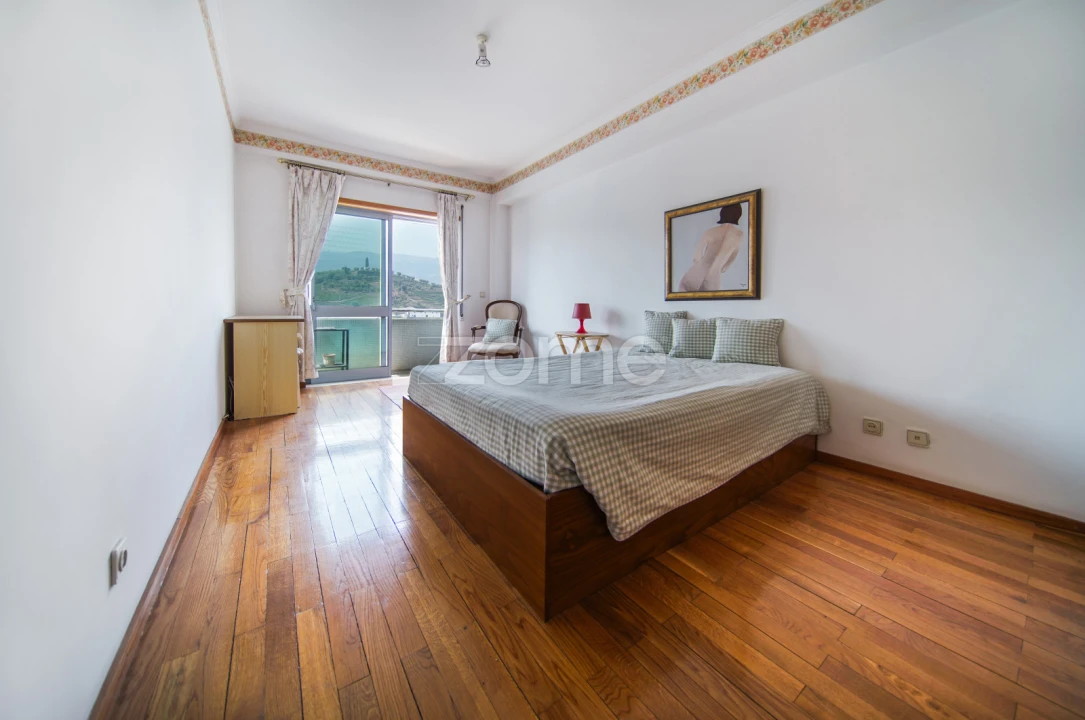 Apartamento T2 para Venda em Peso da Régua e Godim Foto 15