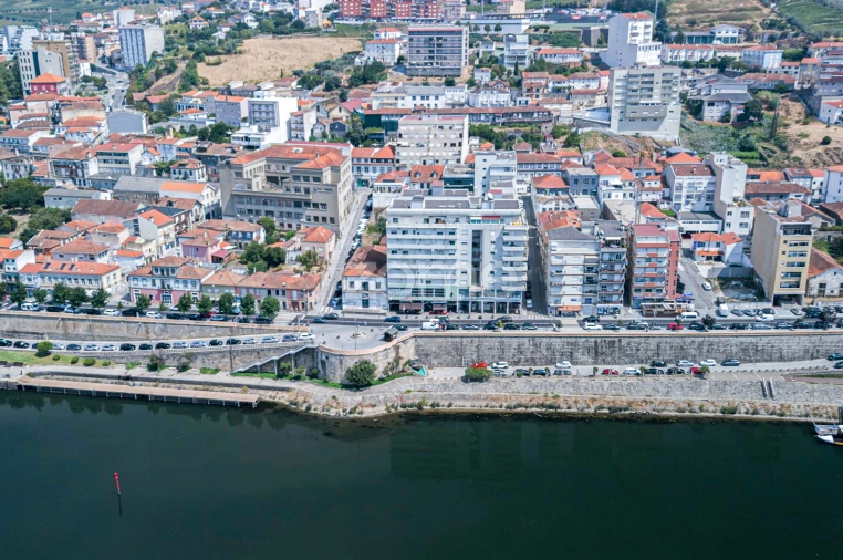 Apartamento T2 para Venda em Peso da Régua e Godim Foto 2