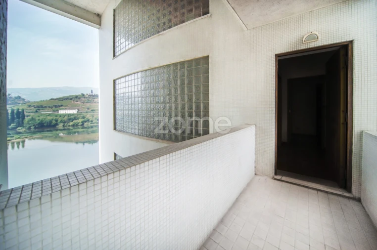 Apartamento T2 para Venda em Peso da Régua e Godim Foto 22