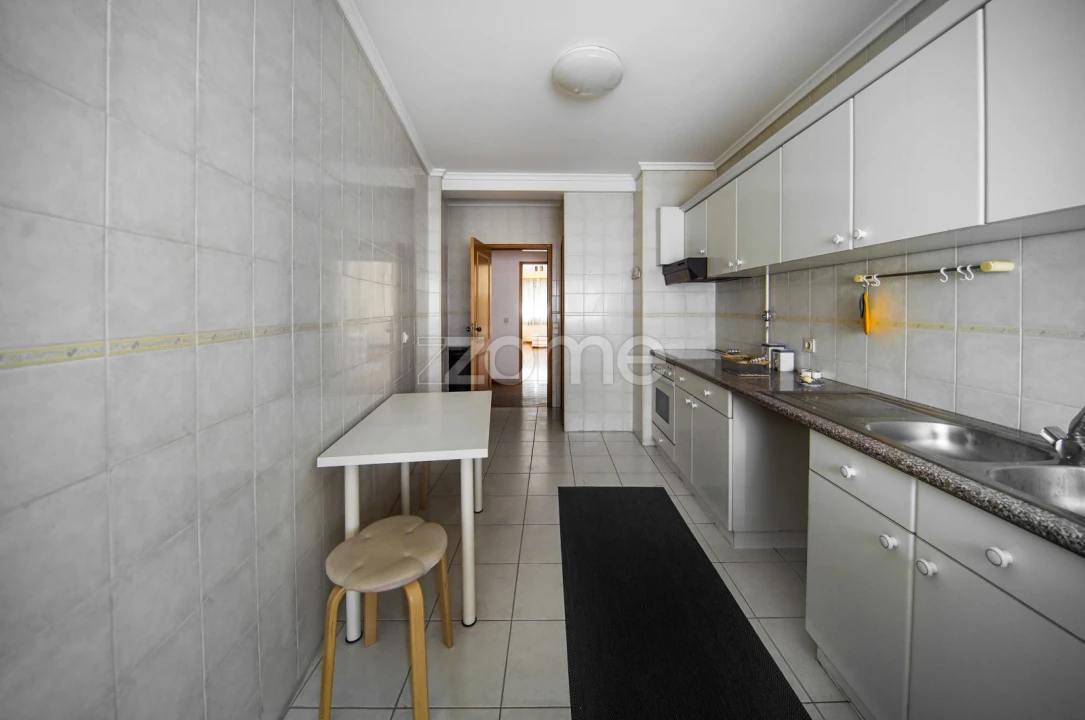 Apartamento T2 para Venda em Peso da Régua e Godim Foto 11