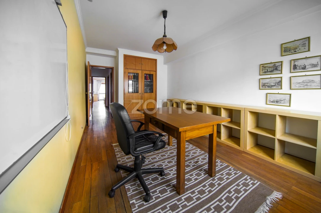 Apartamento T2 para Venda em Peso da Régua e Godim Foto 17