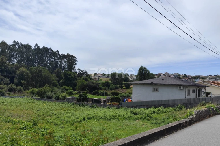 Terreno para Venda em Sandim, Olival, Lever e Crestuma Foto 3
