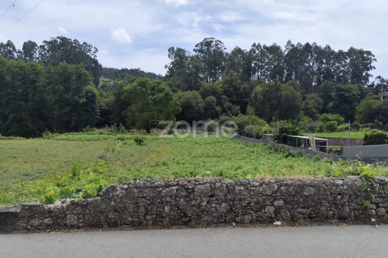 Terreno para Venda em Sandim, Olival, Lever e Crestuma Foto 2