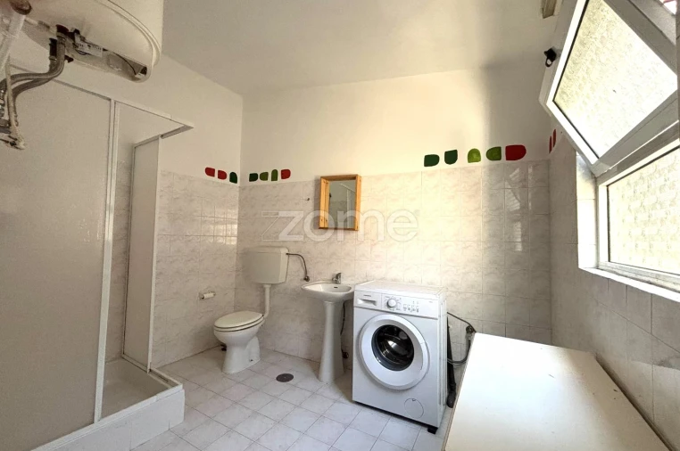 Apartamento T1 para Arrendamento em Buarcos Foto 15