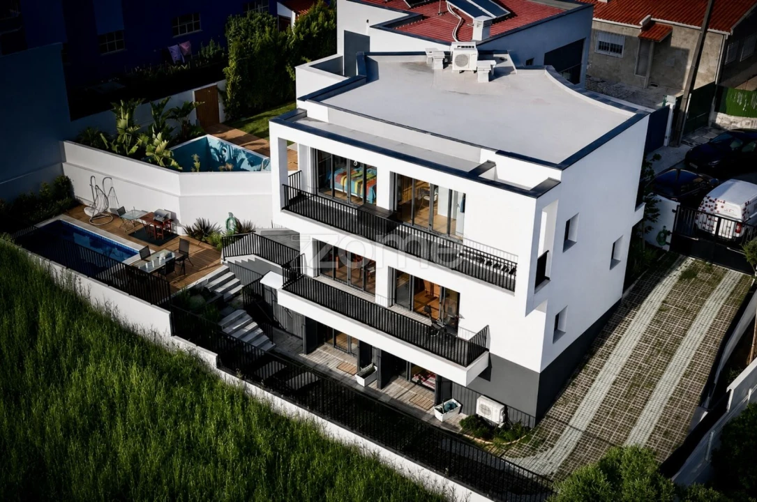 Moradia T4 para Venda em Alcabideche Foto 42