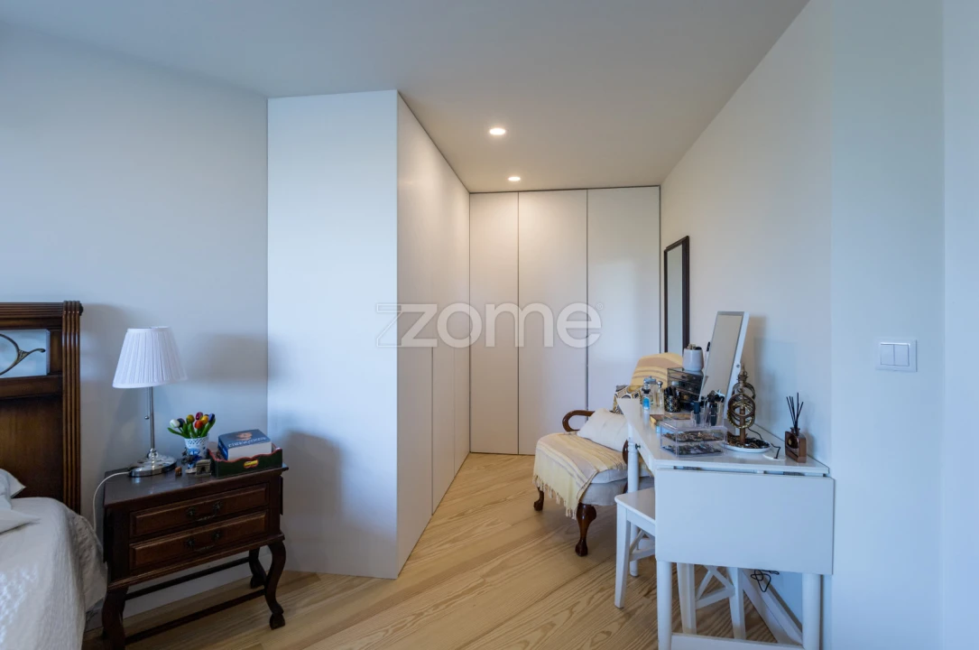 Moradia T4 para Venda em Alcabideche Foto 32