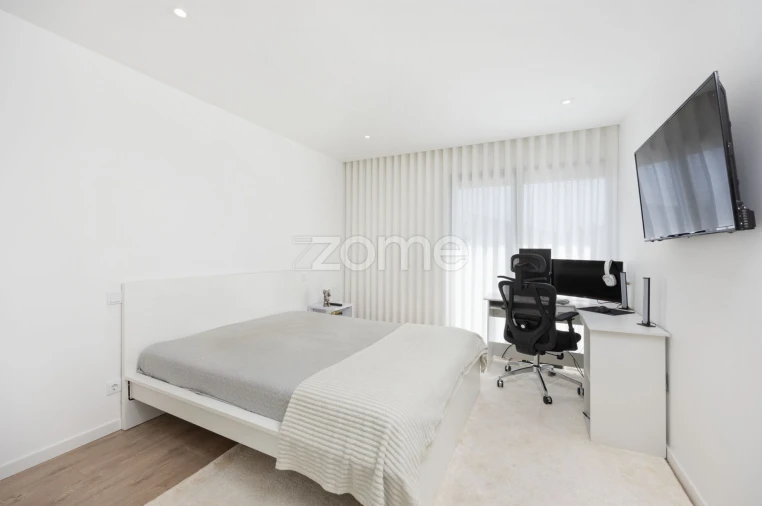 Moradia T4 para Venda em Leiria, Pousos, Barreira e Cortes Foto 42