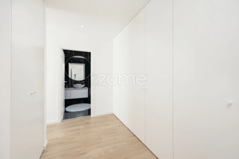 Moradia T4 para Venda em Leiria, Pousos, Barreira e Cortes Foto 32