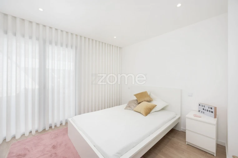 Moradia T4 para Venda em Leiria, Pousos, Barreira e Cortes Foto 19