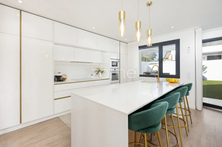 Moradia T4 para Venda em Leiria, Pousos, Barreira e Cortes Foto 8