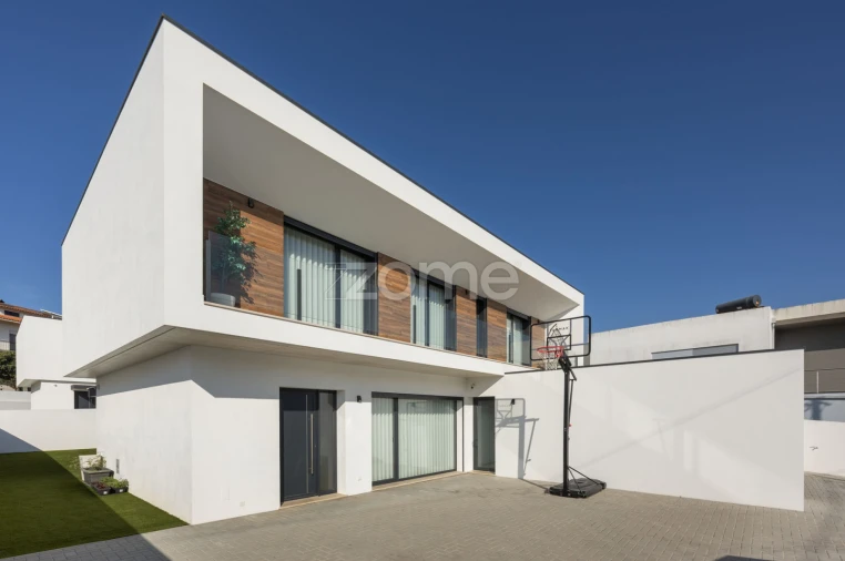 Moradia T4 para Venda em Leiria, Pousos, Barreira e Cortes Foto 44