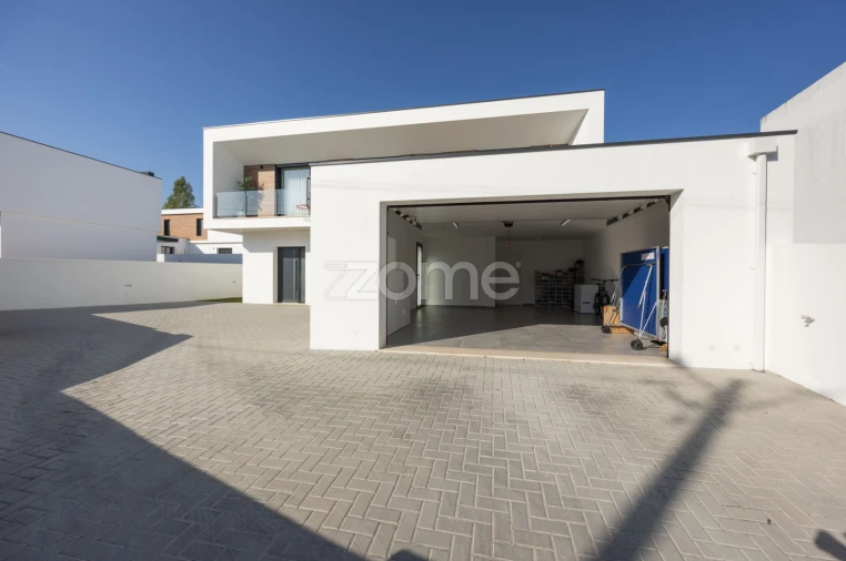 Moradia T4 para Venda em Leiria, Pousos, Barreira e Cortes Foto 45