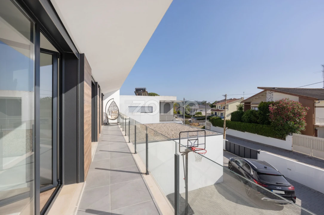 Moradia T4 para Venda em Leiria, Pousos, Barreira e Cortes Foto 31