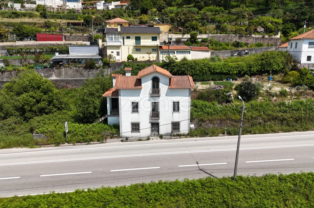 Moradia T4 para Venda em Pinheiro da Bemposta, Travanca e Palmaz Foto 2