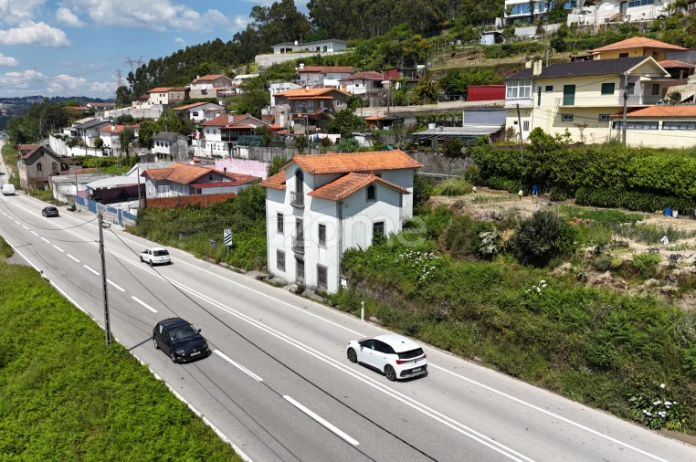 Moradia T4 para Venda em Pinheiro da Bemposta, Travanca e Palmaz Foto 10