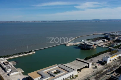 Apartamento T3 para Venda em Parque das Nações