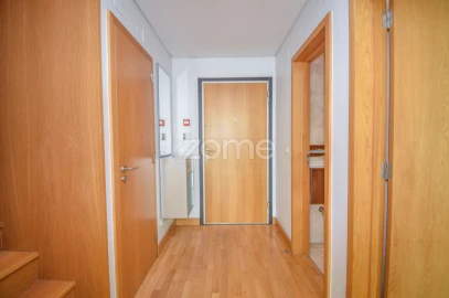 Apartamento T3 para Venda em Parque das Nações