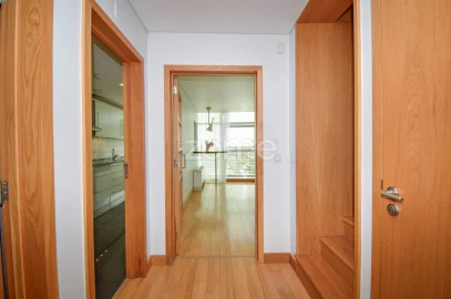 Apartamento T3 para Venda em Parque das Nações