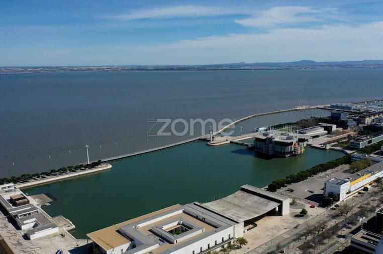 Apartamento T3 para Venda em Parque das Nações Foto 32