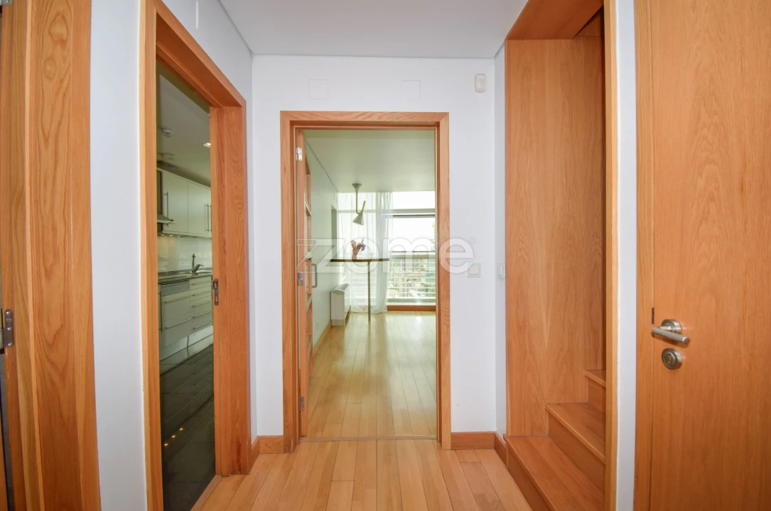 Apartamento T3 para Venda em Parque das Nações Foto 10