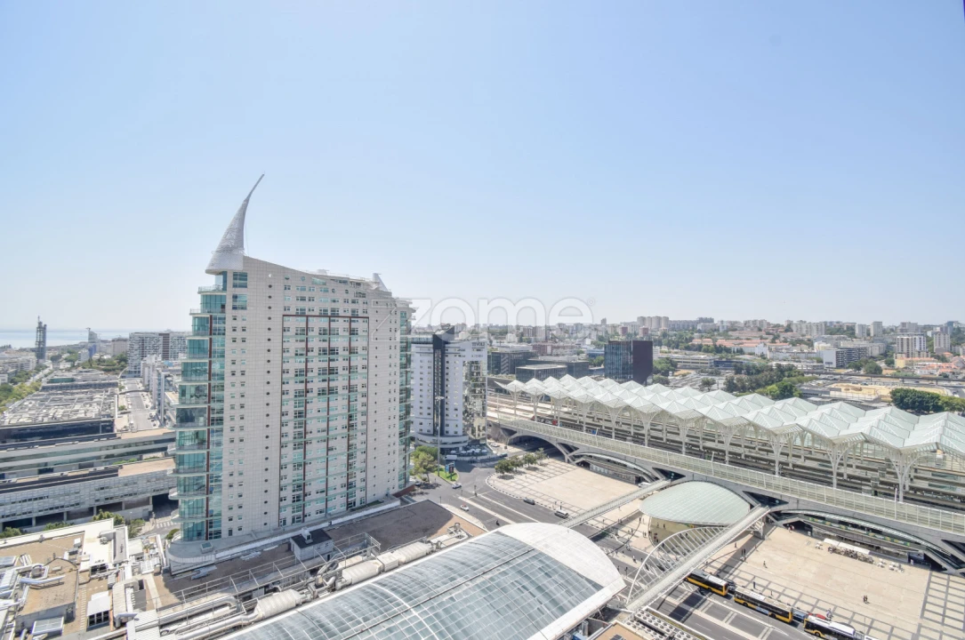 Apartamento T3 para Venda em Parque das Nações Foto 18