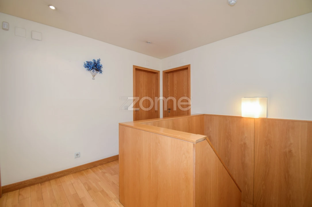 Apartamento T3 para Venda em Parque das Nações Foto 20