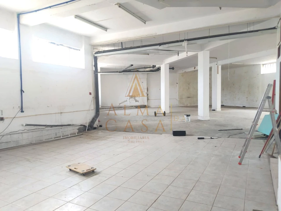 Armazém para Venda em Bonfim Foto 2