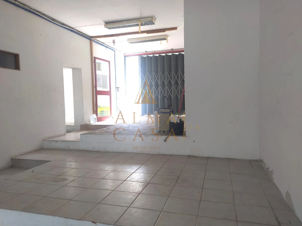 Armazém para Venda em Bonfim Foto 8