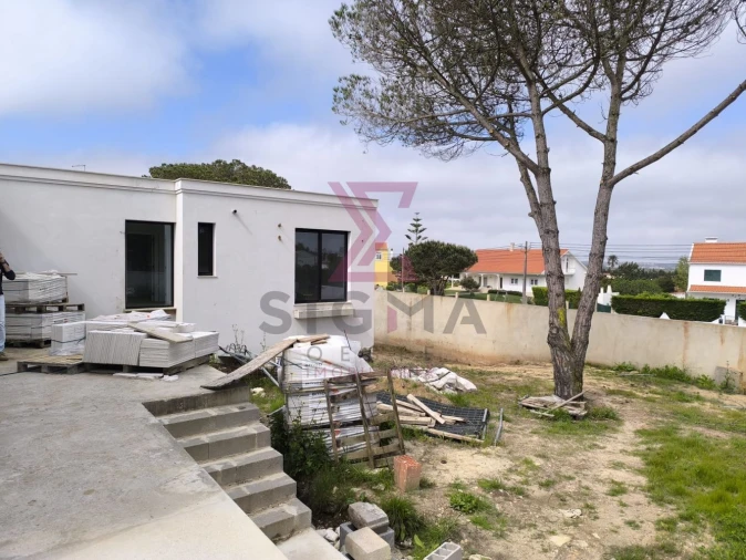 Moradia T3 para Venda em Nadadouro Foto 29