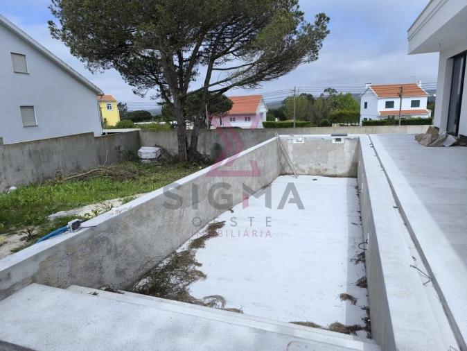 Moradia T3 para Venda em Nadadouro Foto 24