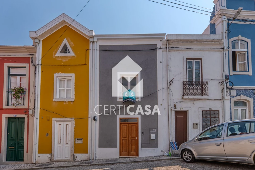 Moradia T2 para Venda em Marvila, Ribeira Santarém, São Salvador, São Nicolau Foto 2