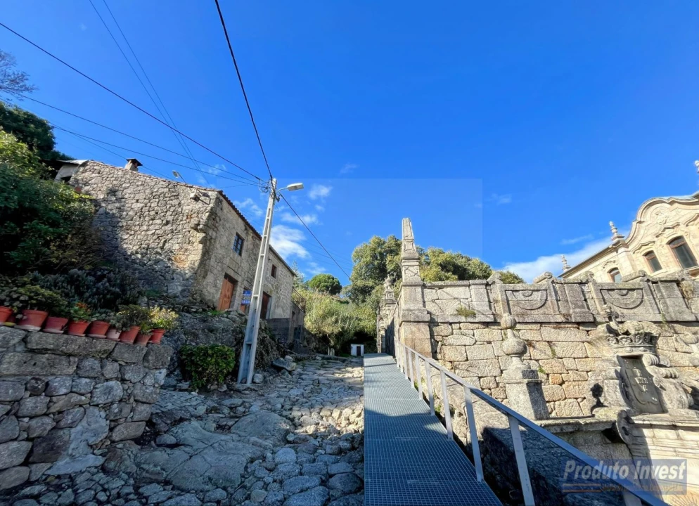 Moradia T2 para Venda em Alpedrinha Foto 1