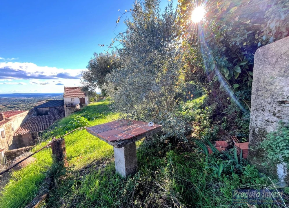 Moradia T2 para Venda em Alpedrinha Foto 5