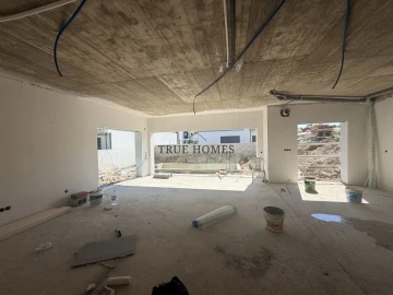 Moradia T4 para Venda em Charneca de Caparica e Sobreda