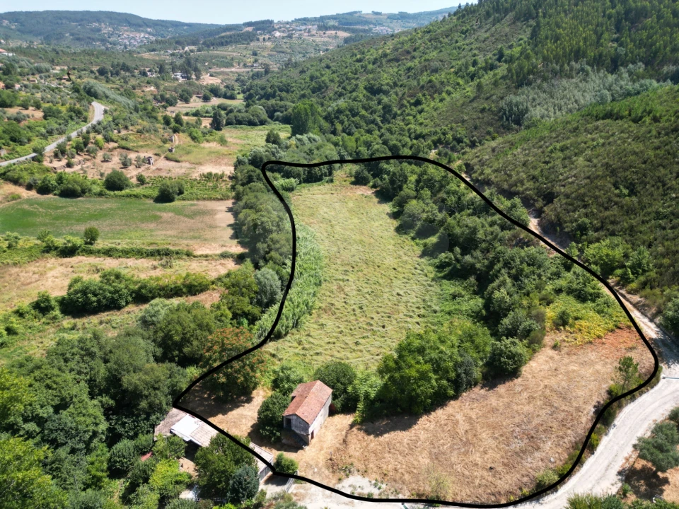 Moradia T2 para Venda em Côja e Barril de Alva Foto 1