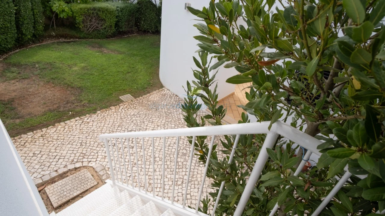 Moradia T4 para Venda em Albufeira e Olhos de Água Foto 45