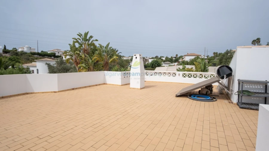 Moradia T4 para Venda em Albufeira e Olhos de Água Foto 49