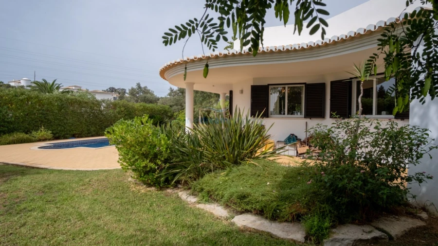 Moradia T4 para Venda em Albufeira e Olhos de Água Foto 55