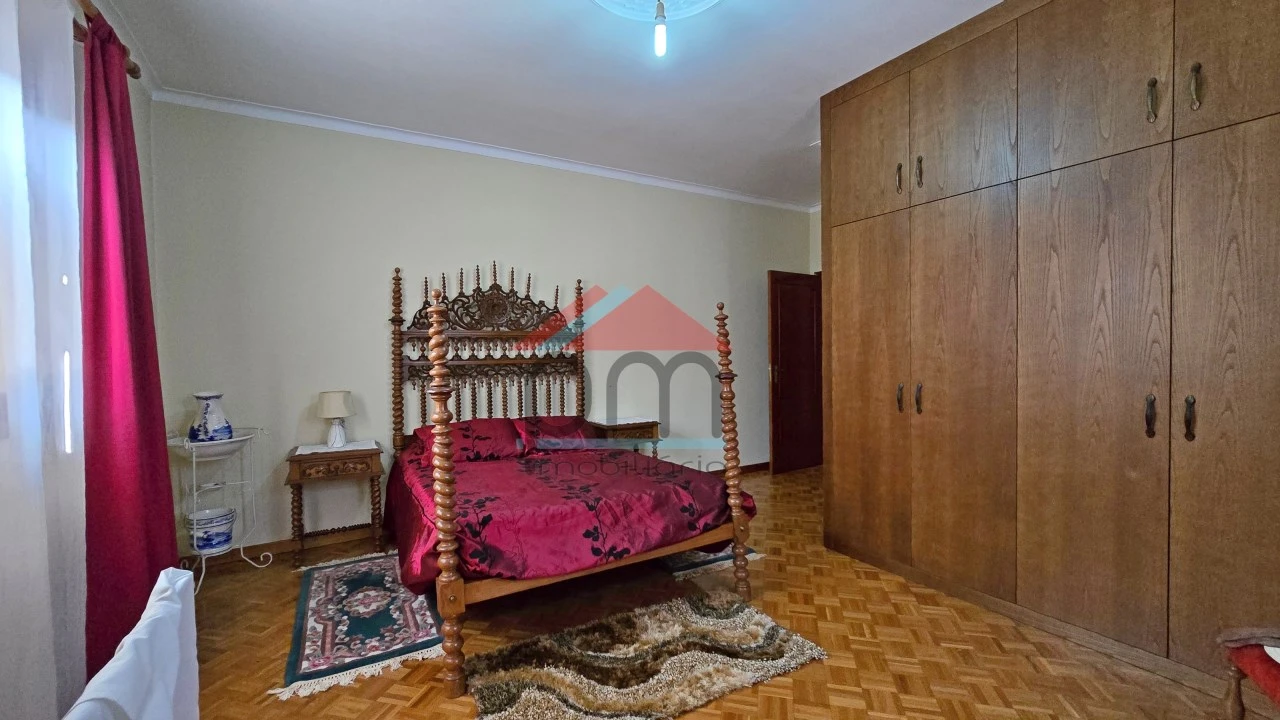 Moradia T7 para Venda em Segude Foto 20