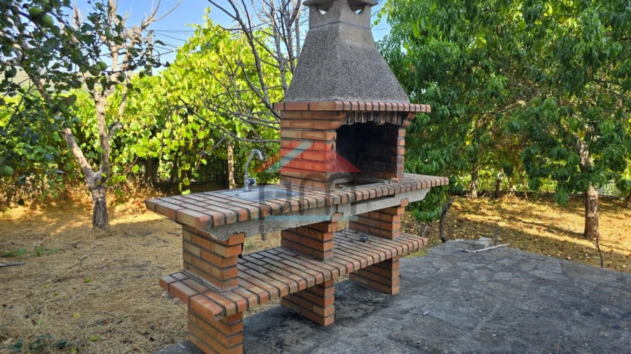 Moradia T7 para Venda em Segude Foto 15