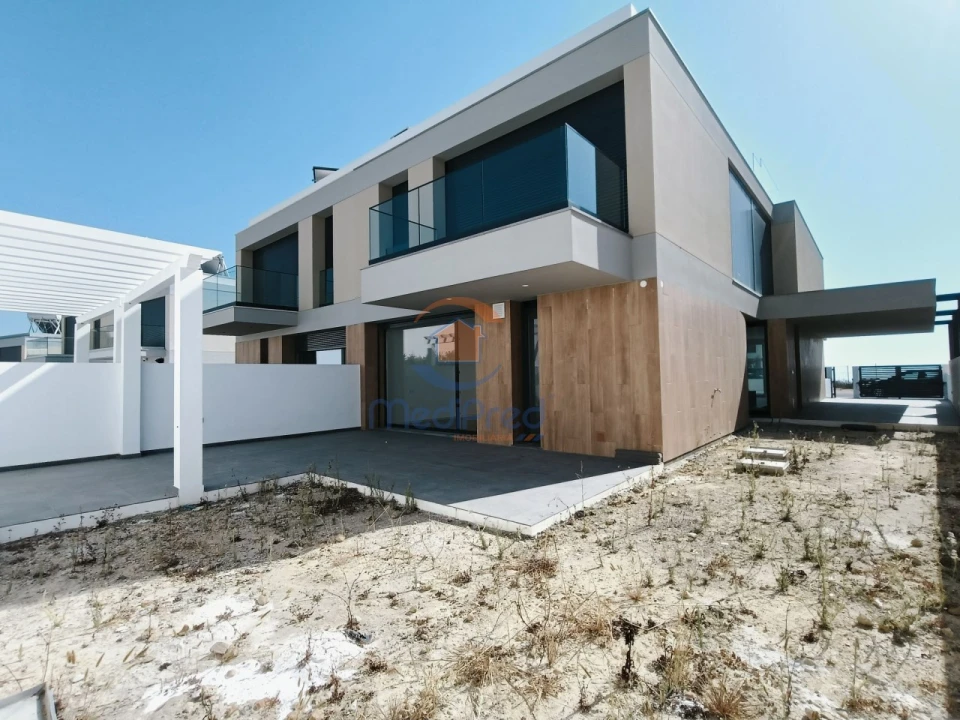 Moradia T4 para Venda em Ericeira Foto 1
